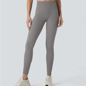 NWT Halara Seamless Flow High Waisted Tummy Control Butt Lifting 7/8